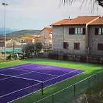 Di Hotel