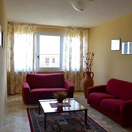 Otel Di Murlo
