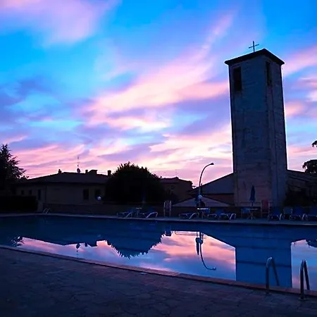 Otel Di 3*